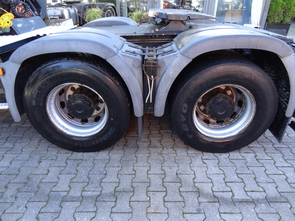 MAN TGX 33.480 6X4 Kran MKG 381 bis 20 Meter - Camião grua, Tractor: foto 3 MAN TGX 33.480 6X4 Kran MKG 381 bis 20 Meter - Camião grua, Tractor: foto 3