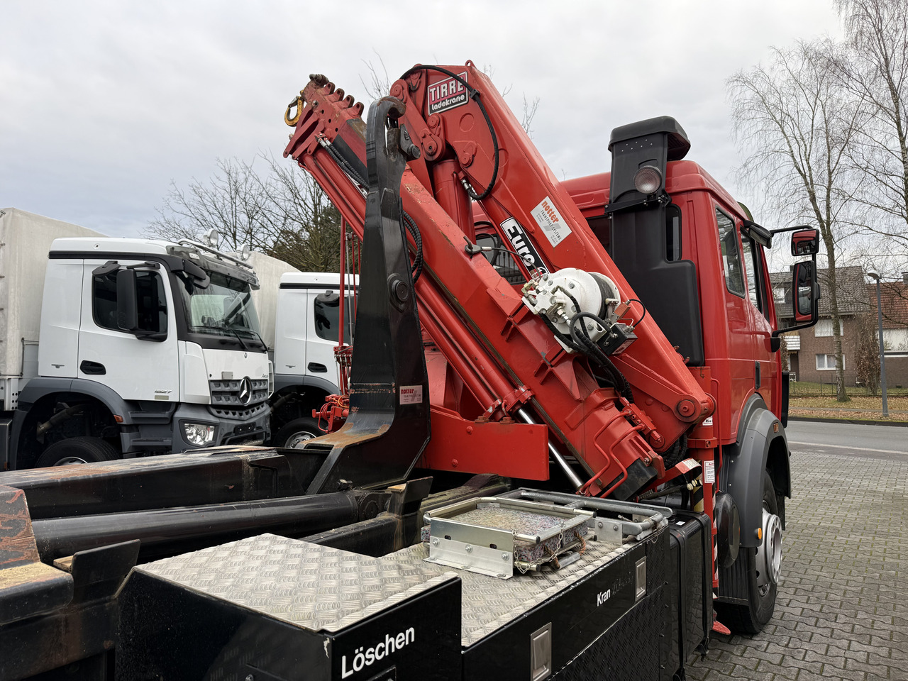 Mercedes-Benz SK 2538 6X4 Haken Kran/ Oldtimer/ Feuerwehr - Camião polibenne, Camião grua: foto 3 Mercedes-Benz SK 2538 6X4 Haken Kran/ Oldtimer/ Feuerwehr - Camião polibenne, Camião grua: foto 3