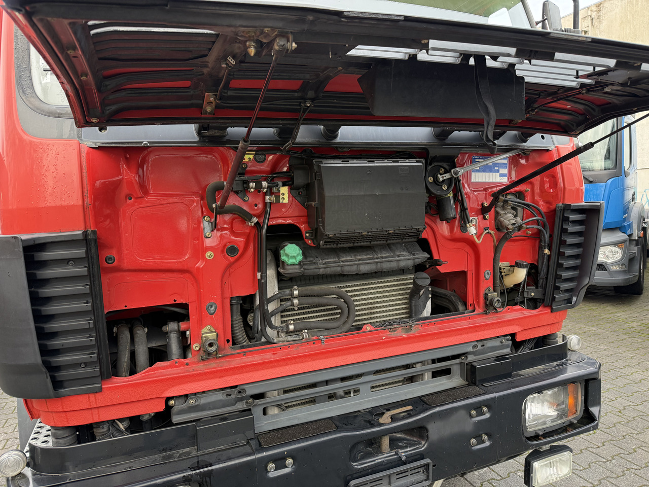 Mercedes-Benz SK 2538 6X4 Haken Kran/ Oldtimer/ Feuerwehr - Camião grua, Camião polibenne: foto 5 Mercedes-Benz SK 2538 6X4 Haken Kran/ Oldtimer/ Feuerwehr - Camião grua, Camião polibenne: foto 5