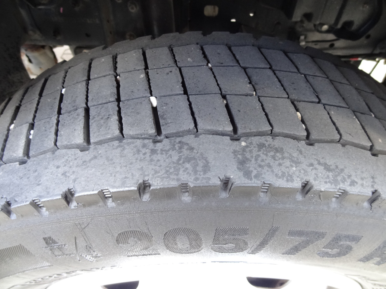 Mitsubishi Fuso 7C18 Meiller - Camião basculante: foto 2 Mitsubishi Fuso 7C18 Meiller - Camião basculante: foto 2