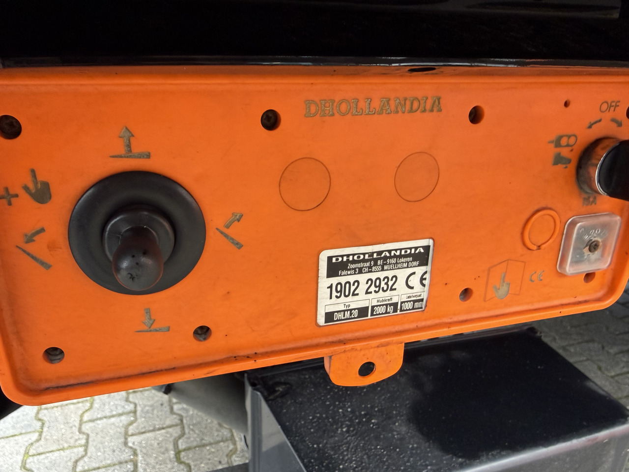 Scania P280 4X2 - Camião furgão: foto 5 Scania P280 4X2 - Camião furgão: foto 5