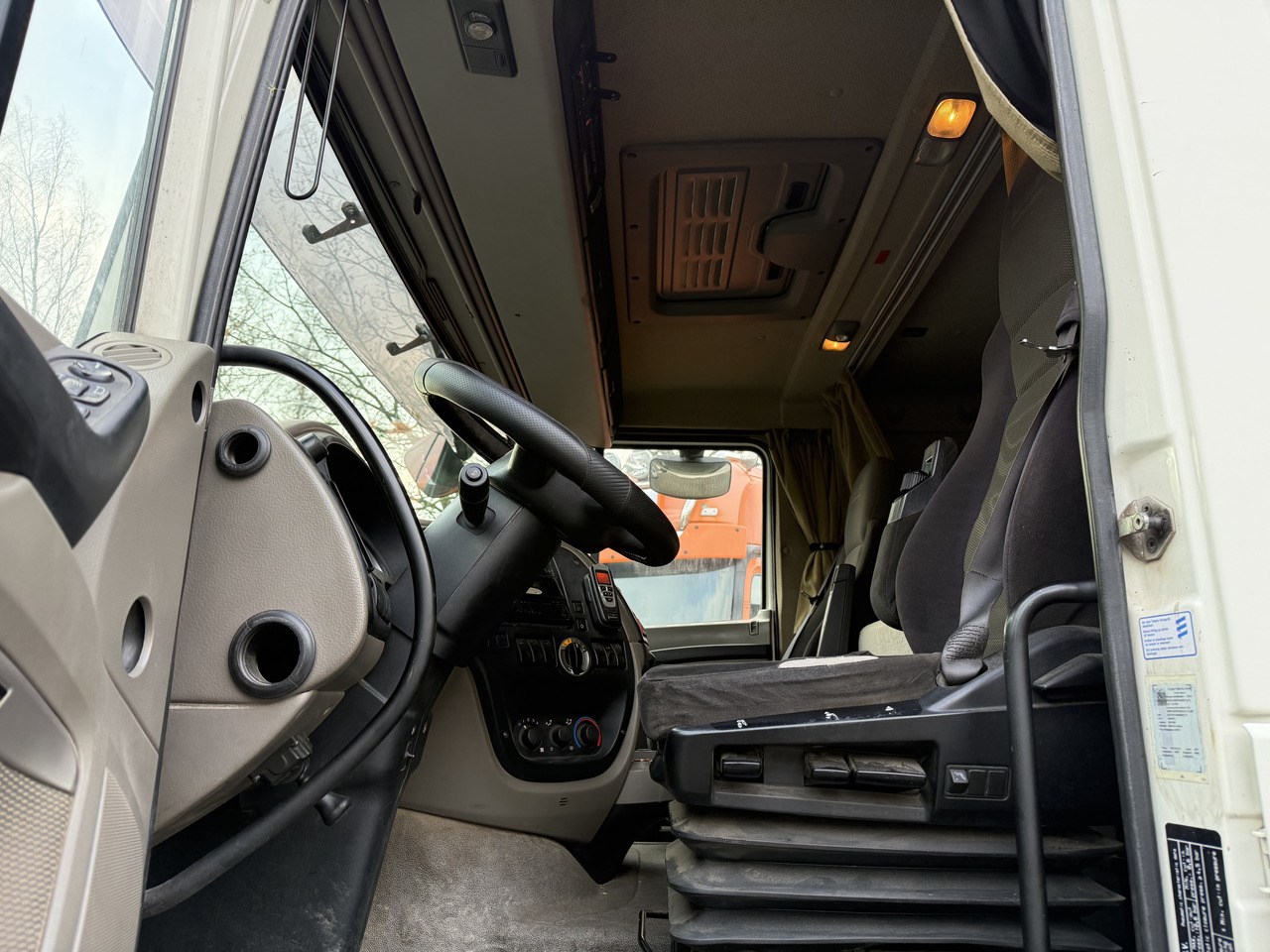 Daf XF105 460 4X2 Comfort Cab - Tractor: foto 3 Daf XF105 460 4X2 Comfort Cab - Tractor: foto 3