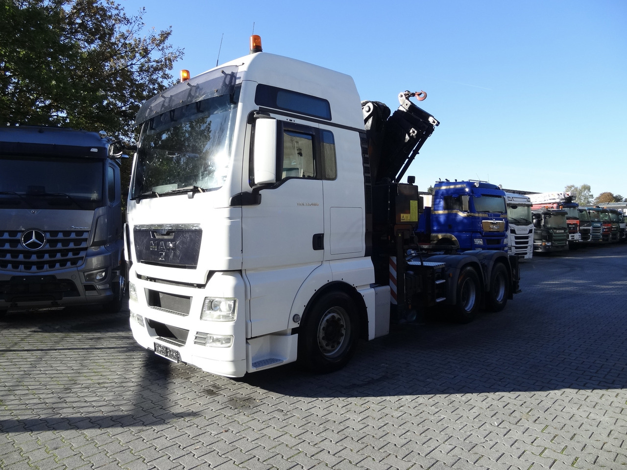 Tractor MAN TGX 33.480 6X4 Kran MKG 381 bis 20 Meter: foto 10 Tractor MAN TGX 33.480 6X4 Kran MKG 381 bis 20 Meter: foto 10