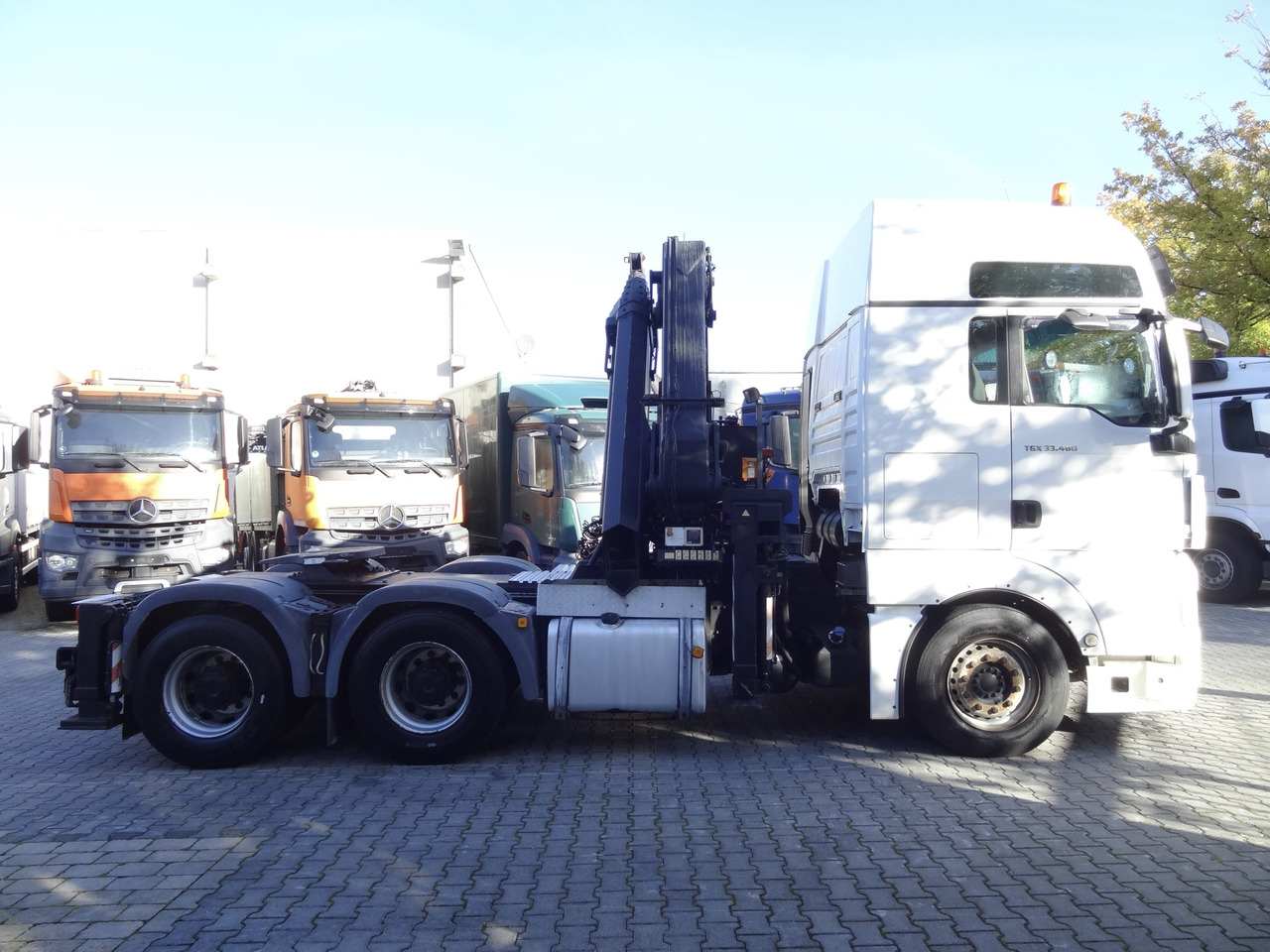 Tractor MAN TGX 33.480 6X4 Kran MKG 381 bis 20 Meter: foto 13 Tractor MAN TGX 33.480 6X4 Kran MKG 381 bis 20 Meter: foto 13