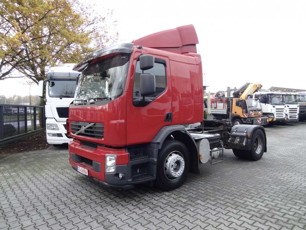 Volvo FE320 Fahrschule/ driving school - Tractor: foto 1 Volvo FE320 Fahrschule/ driving school - Tractor: foto 1