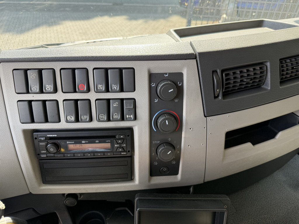 Volvo FE280 6X2*4 Carrier Supra 1150 - Camião frigorífico: foto 5 Volvo FE280 6X2*4 Carrier Supra 1150 - Camião frigorífico: foto 5