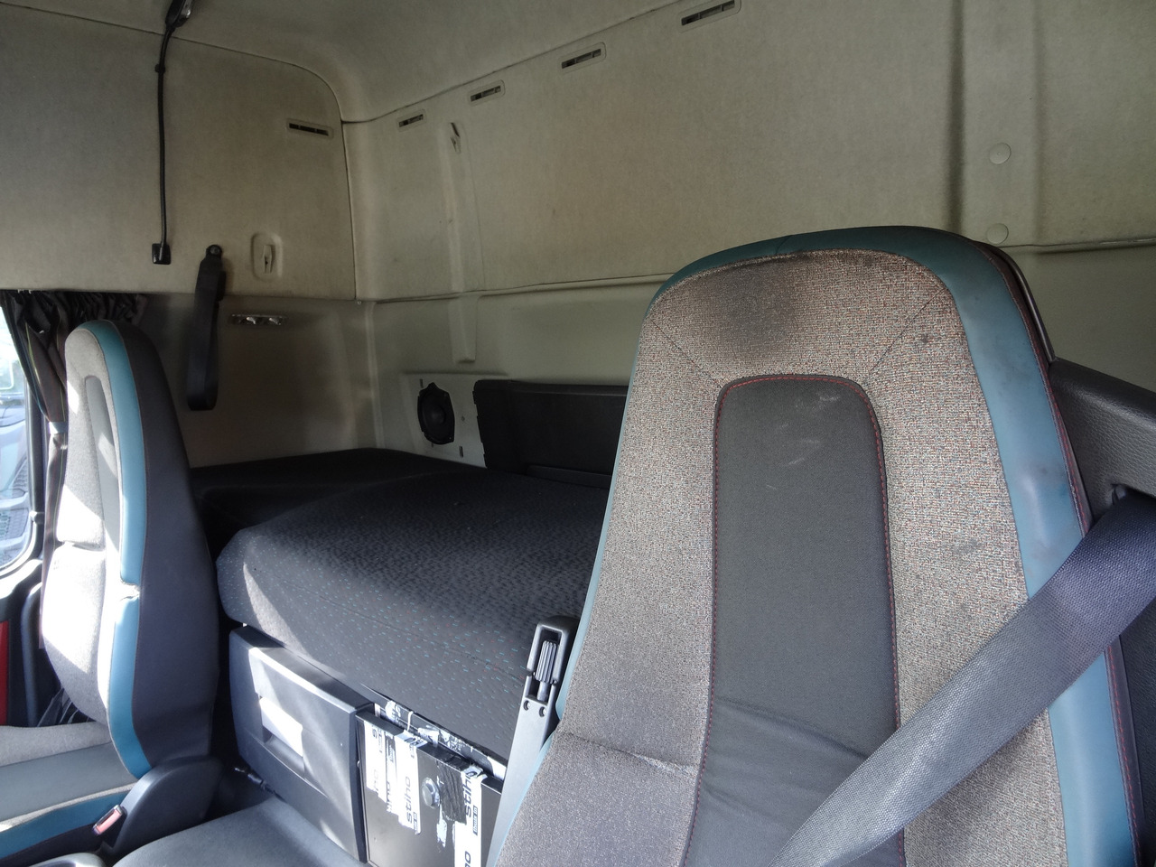 Leasing de Volvo FM370 6X2*4 Kennis K14 Kran Volvo FM370 6X2*4 Kennis K14 Kran: foto 7