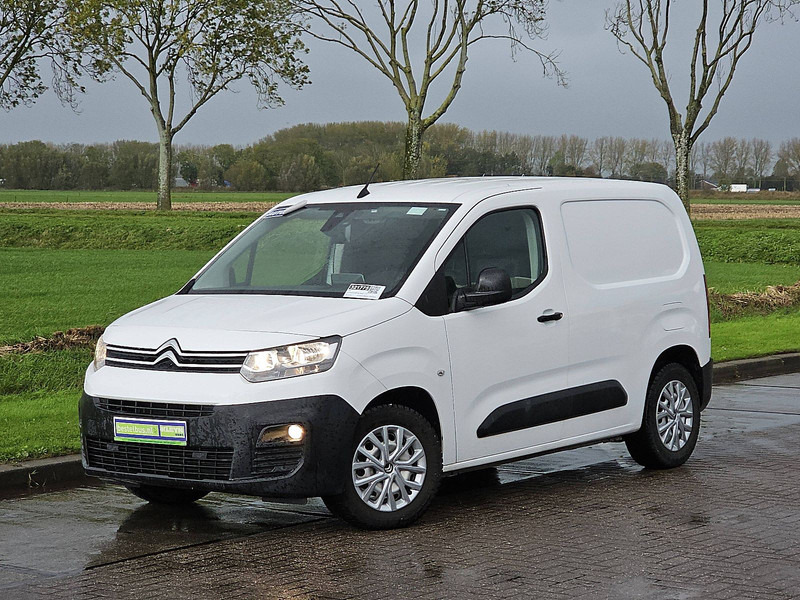 Citroën Berlingo 1.2 L1 Benzine Automaat! - Carrinha de contentor: foto 2 Citroën Berlingo 1.2 L1 Benzine Automaat! - Carrinha de contentor: foto 2