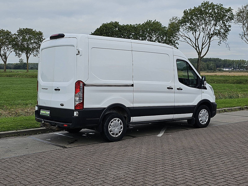 Ford Transit 2.0 TDCI 130 L2H2 - Furgão: foto 3 Ford Transit 2.0 TDCI 130 L2H2 - Furgão: foto 3