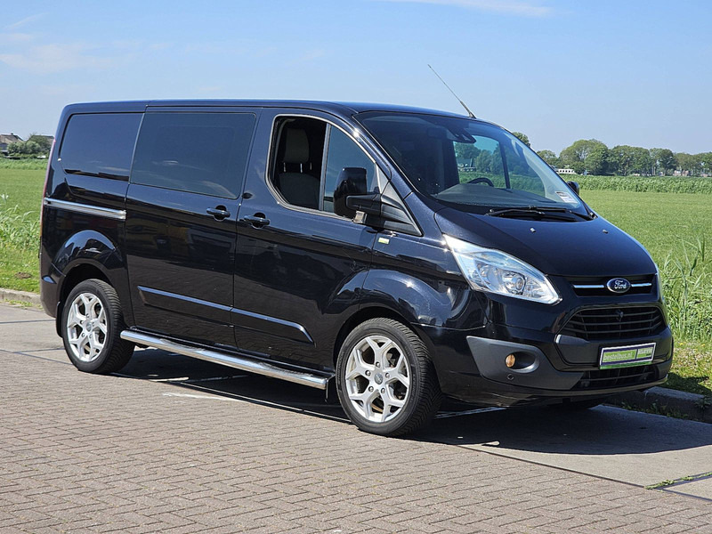 Ford Transit 2.2 - Furgão compacto: foto 5 Ford Transit 2.2 - Furgão compacto: foto 5