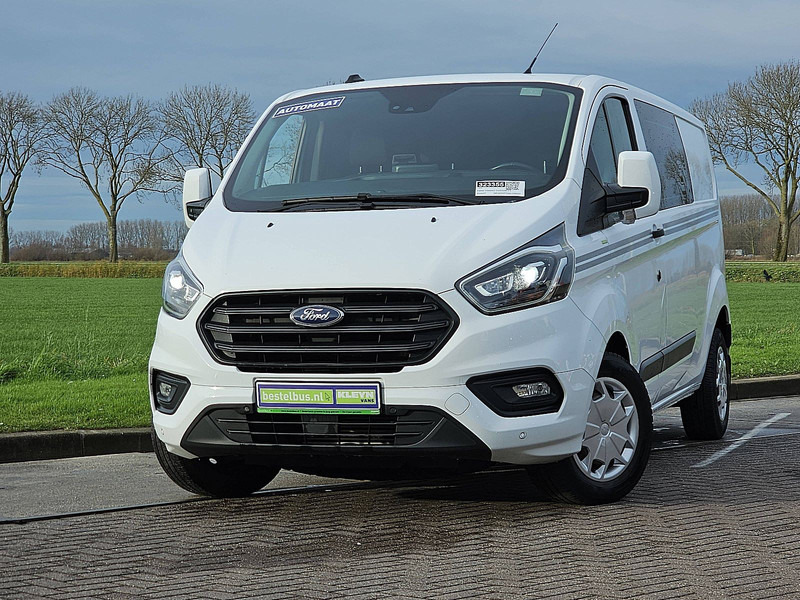 Ford Transit Custom 2.0 L2H1 Dubbele Cabine - Furgão compacto: foto 1 Ford Transit Custom 2.0 L2H1 Dubbele Cabine - Furgão compacto: foto 1