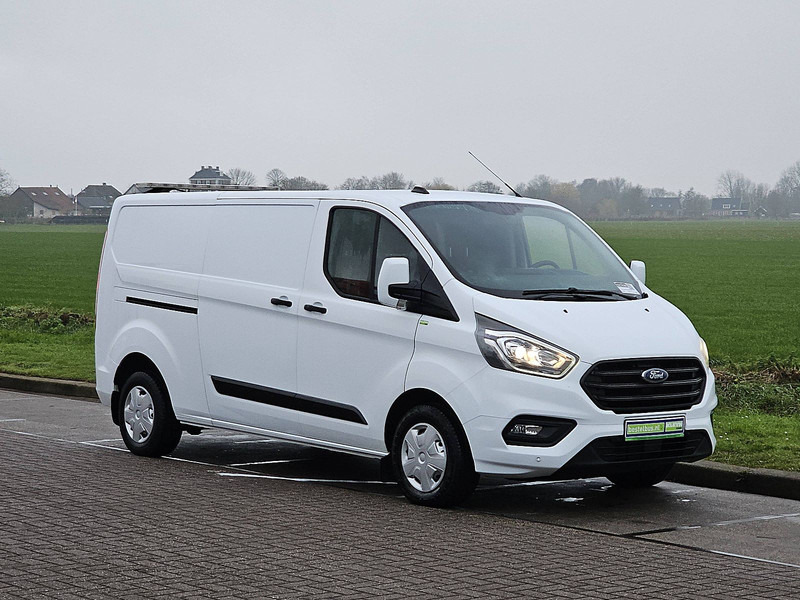 Ford Transit Custom 2.0 TDCI 130 TREND L2 - Furgão compacto: foto 5 Ford Transit Custom 2.0 TDCI 130 TREND L2 - Furgão compacto: foto 5