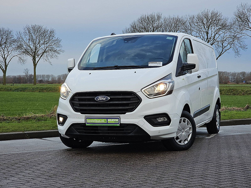 Ford Transit Custom 2.0 TDCI 130 TREND L2 - Furgão compacto: foto 1 Ford Transit Custom 2.0 TDCI 130 TREND L2 - Furgão compacto: foto 1