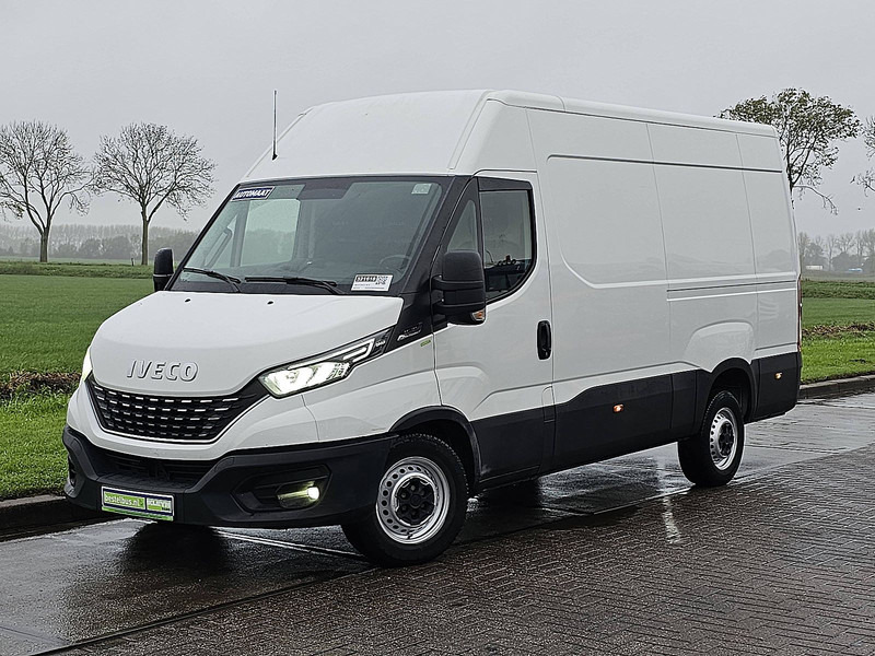 Iveco Daily 35 S 3.0ltr ac aut. EURO6 - Furgão: foto 2 Iveco Daily 35 S 3.0ltr ac aut. EURO6 - Furgão: foto 2