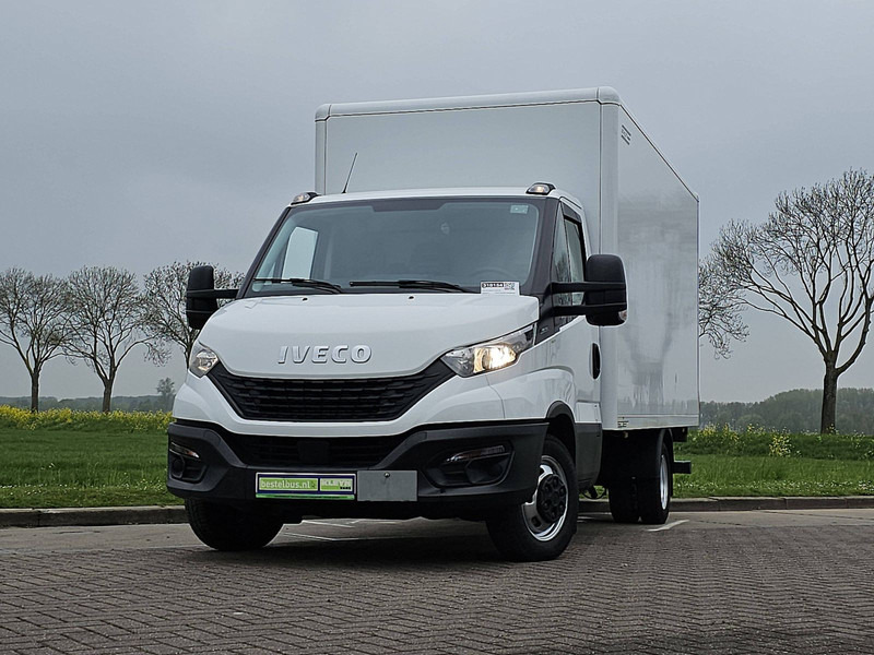 Iveco Daily 35C16 Bakwagen Laadklep! - Carrinha de contentor: foto 1 Iveco Daily 35C16 Bakwagen Laadklep! - Carrinha de contentor: foto 1