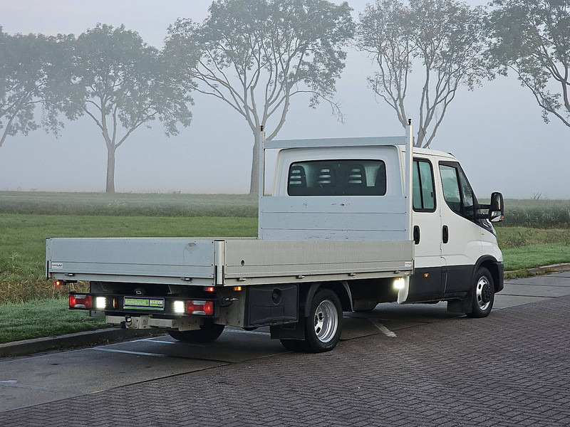 Iveco Daily 35C18 DUB.CAB 3.0Ltr 180Pk - Carrinha de caixa aberta: foto 3 Iveco Daily 35C18 DUB.CAB 3.0Ltr 180Pk - Carrinha de caixa aberta: foto 3