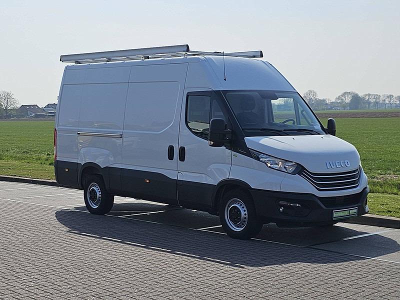 Iveco Daily 35S14 L2H2 CarPlay Euro6! - Furgão: foto 5 Iveco Daily 35S14 L2H2 CarPlay Euro6! - Furgão: foto 5