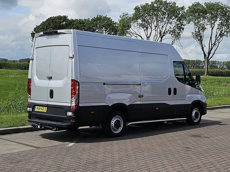Iveco Daily 35S16 L2H2 Luchtvering AC - Furgão: foto 3 Iveco Daily 35S16 L2H2 Luchtvering AC - Furgão: foto 3