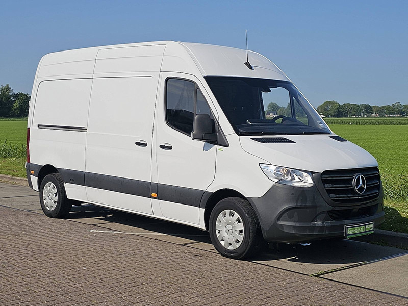 Mercedes-Benz Sprinter 314 CDI AUT. L2H2 - Furgão: foto 5 Mercedes-Benz Sprinter 314 CDI AUT. L2H2 - Furgão: foto 5
