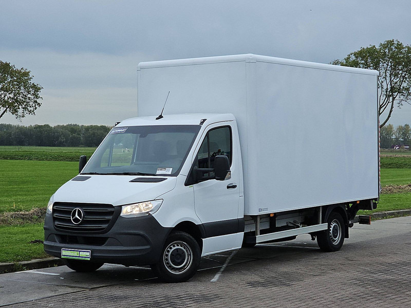 Mercedes-Benz Sprinter 315 Bakwagen Laadklep! - Carrinha de contentor: foto 2 Mercedes-Benz Sprinter 315 Bakwagen Laadklep! - Carrinha de contentor: foto 2