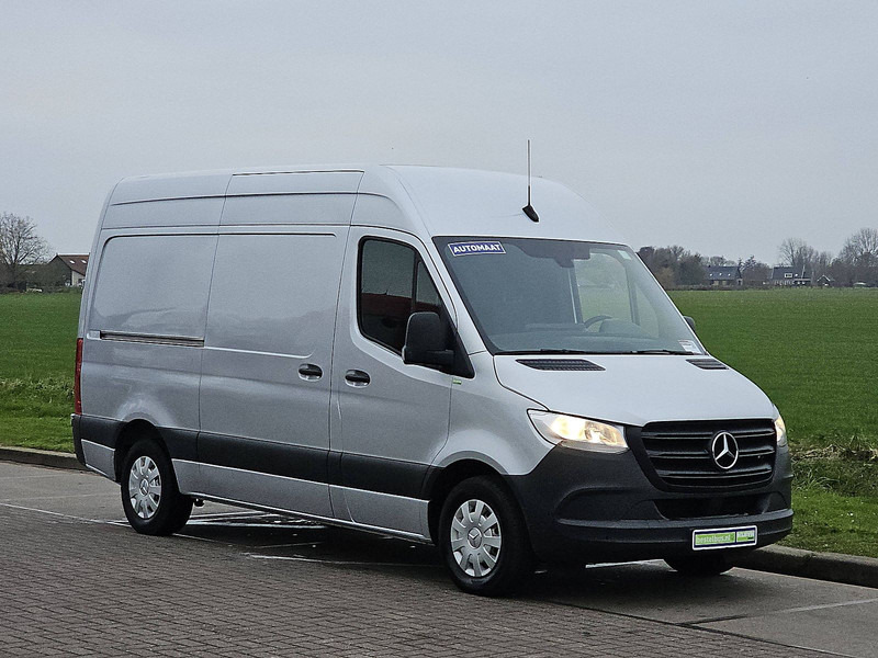 Mercedes-Benz Sprinter 315 L2H2 RWD Mbux - Furgão compacto: foto 5 Mercedes-Benz Sprinter 315 L2H2 RWD Mbux - Furgão compacto: foto 5