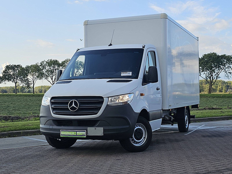 Mercedes-Benz Sprinter 316 Bakwagen Laadklep! - Carrinha de contentor: foto 1 Mercedes-Benz Sprinter 316 Bakwagen Laadklep! - Carrinha de contentor: foto 1