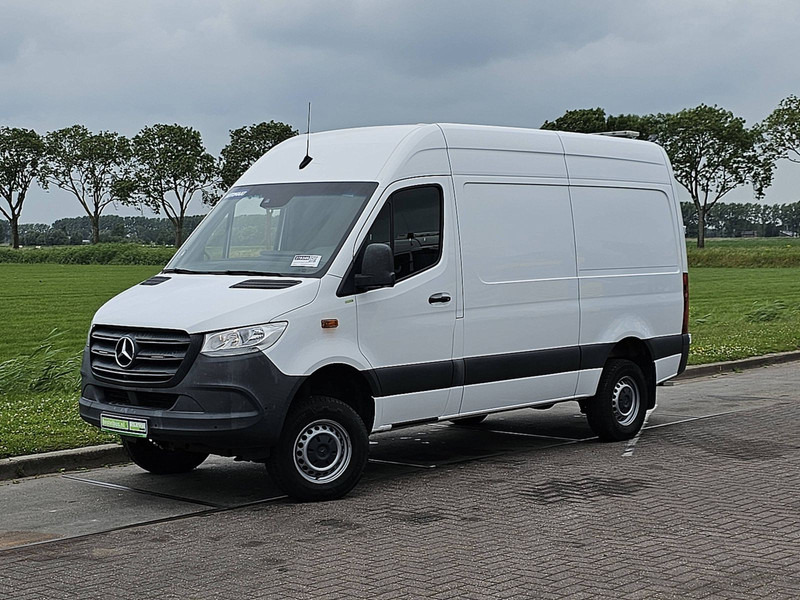 Mercedes-Benz Sprinter 316 L2H2 Mbux 4x4 Autom! - Furgão: foto 2 Mercedes-Benz Sprinter 316 L2H2 Mbux 4x4 Autom! - Furgão: foto 2
