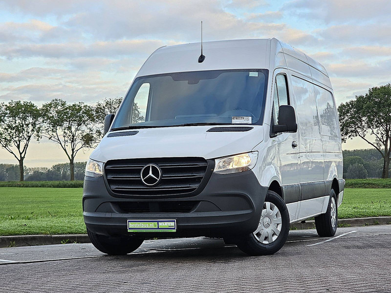 Mercedes-Benz Sprinter 316 L2H2 Mbux RWD - Furgão: foto 1 Mercedes-Benz Sprinter 316 L2H2 Mbux RWD - Furgão: foto 1