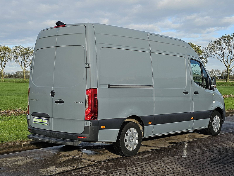 Mercedes-Benz Sprinter 316 L2H2 Mbux10 Automaat - Furgão: foto 3 Mercedes-Benz Sprinter 316 L2H2 Mbux10 Automaat - Furgão: foto 3