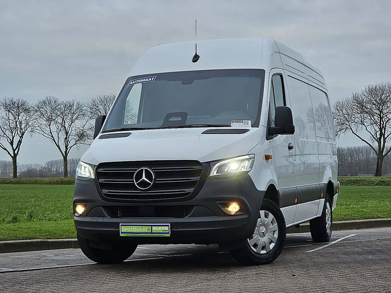 Mercedes-Benz Sprinter 317 L2H2 LED Mbux 10 - Furgão: foto 1 Mercedes-Benz Sprinter 317 L2H2 LED Mbux 10 - Furgão: foto 1