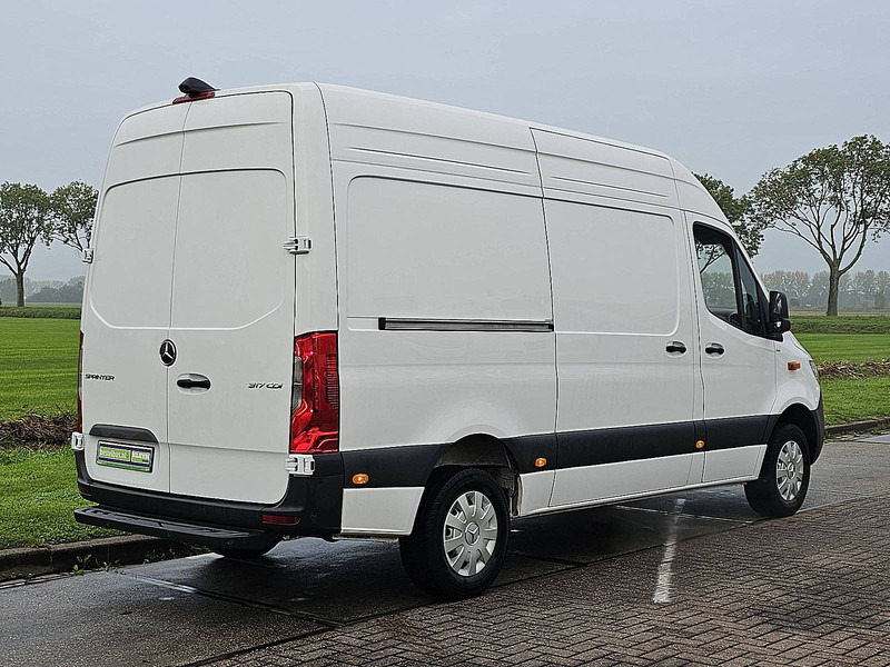 Mercedes-Benz Sprinter 317 L2H2 LED Mbux Autom! - Furgão: foto 3 Mercedes-Benz Sprinter 317 L2H2 LED Mbux Autom! - Furgão: foto 3