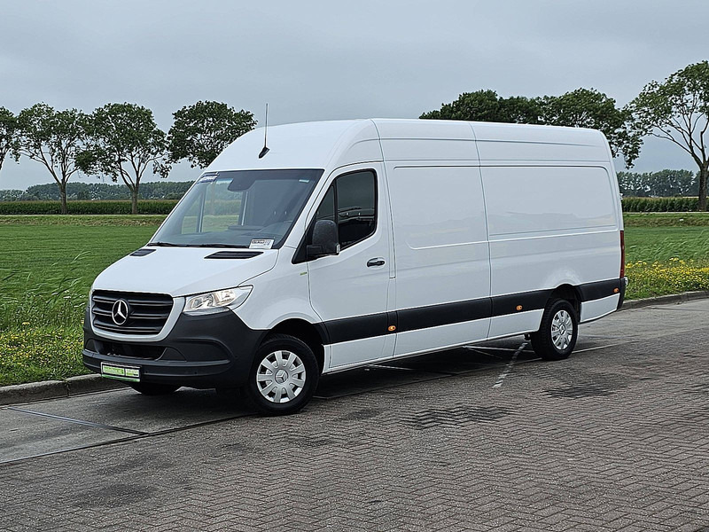 Mercedes-Benz Sprinter 317 L3H2 Maxi Navi Euro6 - Furgão: foto 2 Mercedes-Benz Sprinter 317 L3H2 Maxi Navi Euro6 - Furgão: foto 2
