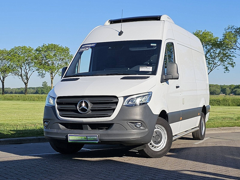 Mercedes-Benz Sprinter 317 koelwagen EURO6 - Carrinha frigorífica: foto 1 Mercedes-Benz Sprinter 317 koelwagen EURO6 - Carrinha frigorífica: foto 1