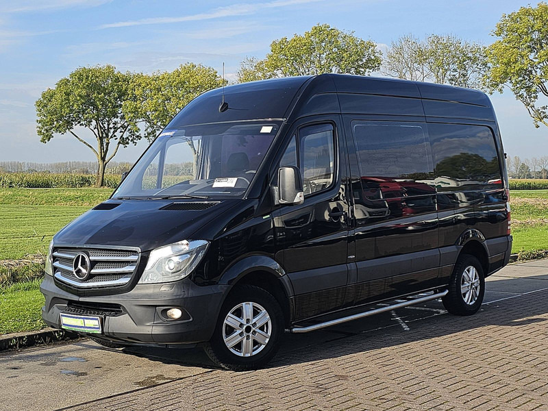 Mercedes-Benz Sprinter 319 V6 3.0 LTR EURO6 - Furgão: foto 2 Mercedes-Benz Sprinter 319 V6 3.0 LTR EURO6 - Furgão: foto 2