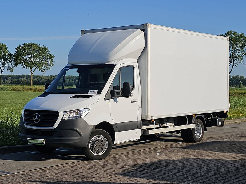 Mercedes-Benz Sprinter 516 ac automaat EURO6 - Carrinha de contentor: foto 2 Mercedes-Benz Sprinter 516 ac automaat EURO6 - Carrinha de contentor: foto 2