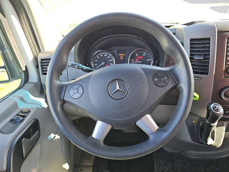 Furgão Mercedes-Benz Sprinter 519 V6 3.0 LTR EURO6: foto 12