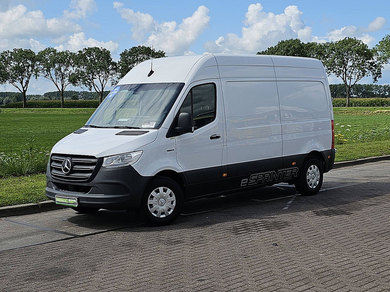 Mercedes-Benz Sprinter - Furgão, Carrinha elétrica: foto 2 Mercedes-Benz Sprinter - Furgão, Carrinha elétrica: foto 2