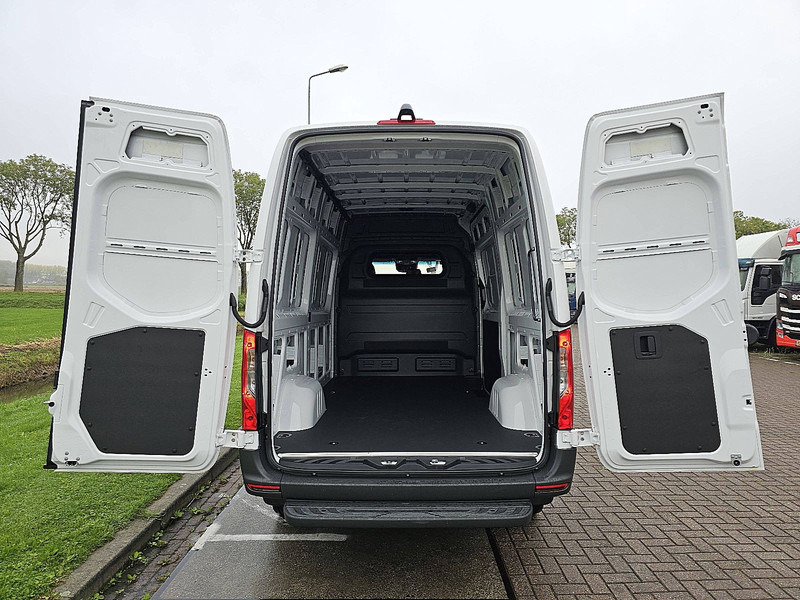 Furgão, Carrinha elétrica Mercedes-Benz eSprinter  320 L2H2 81kWh Nieuw: foto 13 Furgão, Carrinha elétrica Mercedes-Benz eSprinter  320 L2H2 81kWh Nieuw: foto 13
