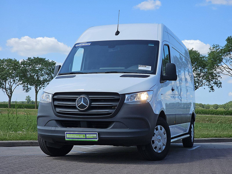 Mercedes-Benz eSprinter L2H2 35 KWH - Furgão, Carrinha elétrica: foto 1 Mercedes-Benz eSprinter L2H2 35 KWH - Furgão, Carrinha elétrica: foto 1