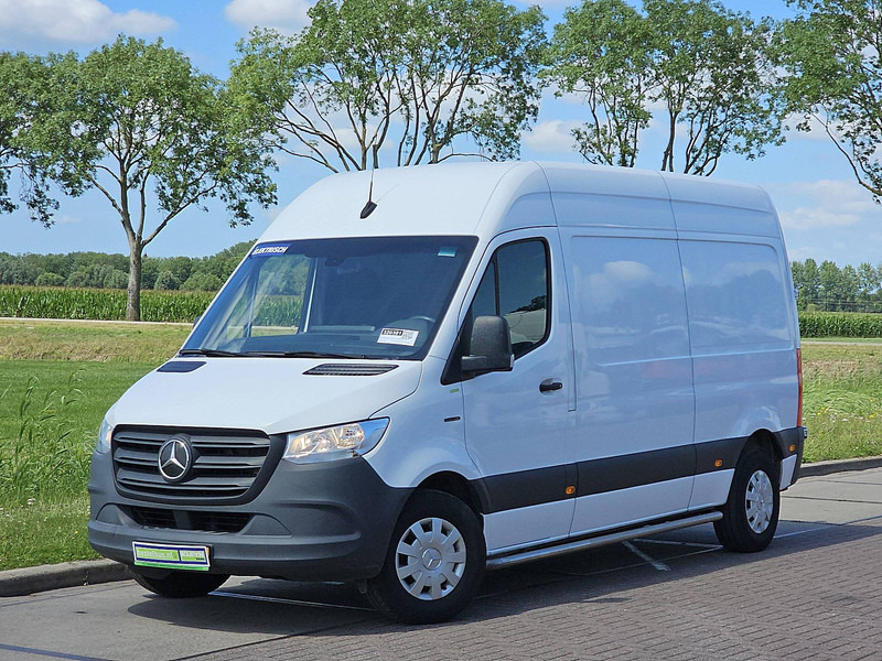 Mercedes-Benz eSprinter L2H2 35 KWH - Furgão, Carrinha elétrica: foto 2 Mercedes-Benz eSprinter L2H2 35 KWH - Furgão, Carrinha elétrica: foto 2