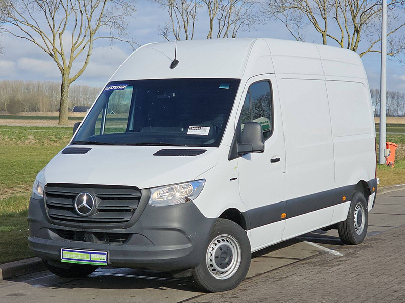 Mercedes-Benz eSprinter L2H2 41kWh DEMO! - Furgão, Carrinha elétrica: foto 2 Mercedes-Benz eSprinter L2H2 41kWh DEMO! - Furgão, Carrinha elétrica: foto 2