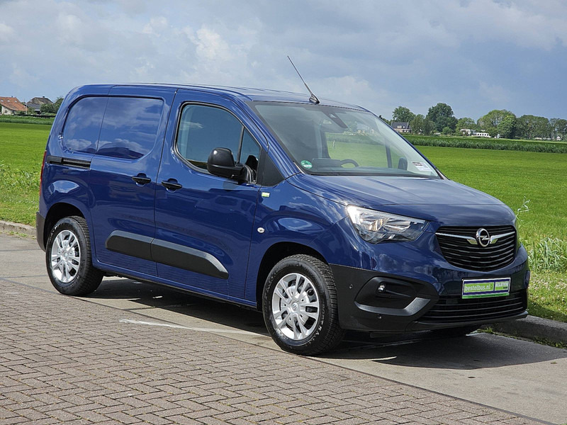 Opel Combo 1.3 L1 Navi PDC Trekhaak - Furgão compacto: foto 5 Opel Combo 1.3 L1 Navi PDC Trekhaak - Furgão compacto: foto 5