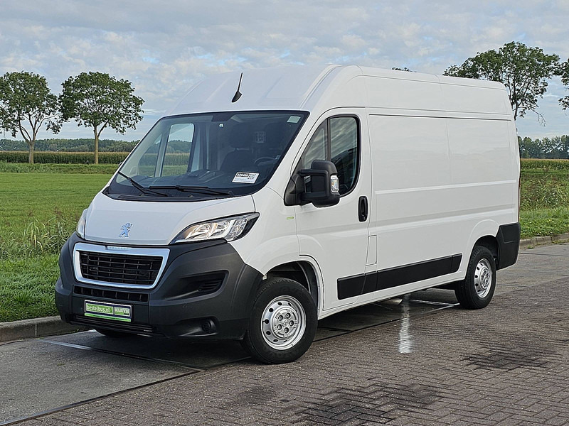 Peugeot Boxer 2.2 BHDI 120 L2H2 PREM. - Furgão: foto 2 Peugeot Boxer 2.2 BHDI 120 L2H2 PREM. - Furgão: foto 2
