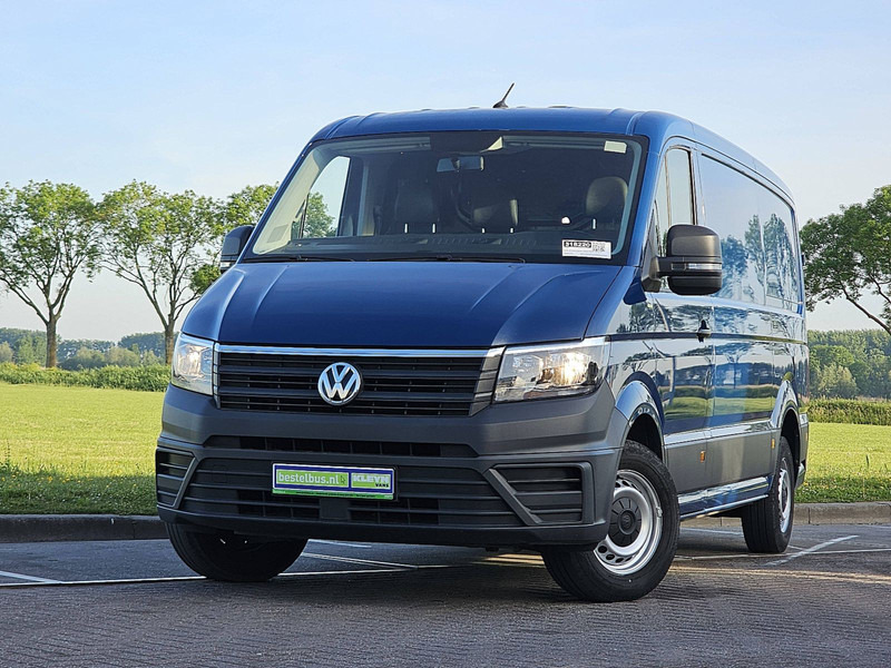 Volkswagen Crafter 35 2.0 L2H1 Navi Euro6 - Furgão: foto 1 Volkswagen Crafter 35 2.0 L2H1 Navi Euro6 - Furgão: foto 1