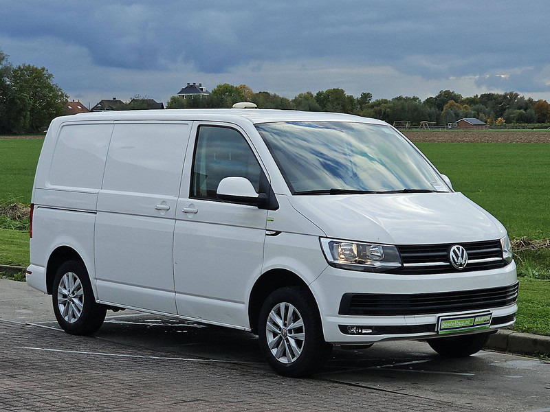 Volkswagen Transporter 2.0 TDI L1H1 Airco Euro6 NAP - Furgão compacto: foto 5 Volkswagen Transporter 2.0 TDI L1H1 Airco Euro6 NAP - Furgão compacto: foto 5