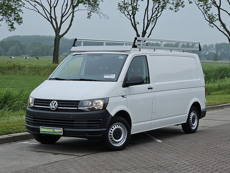 Volkswagen Transporter 2.0 TDI L2 ac EURO6 - Furgão compacto: foto 2 Volkswagen Transporter 2.0 TDI L2 ac EURO6 - Furgão compacto: foto 2