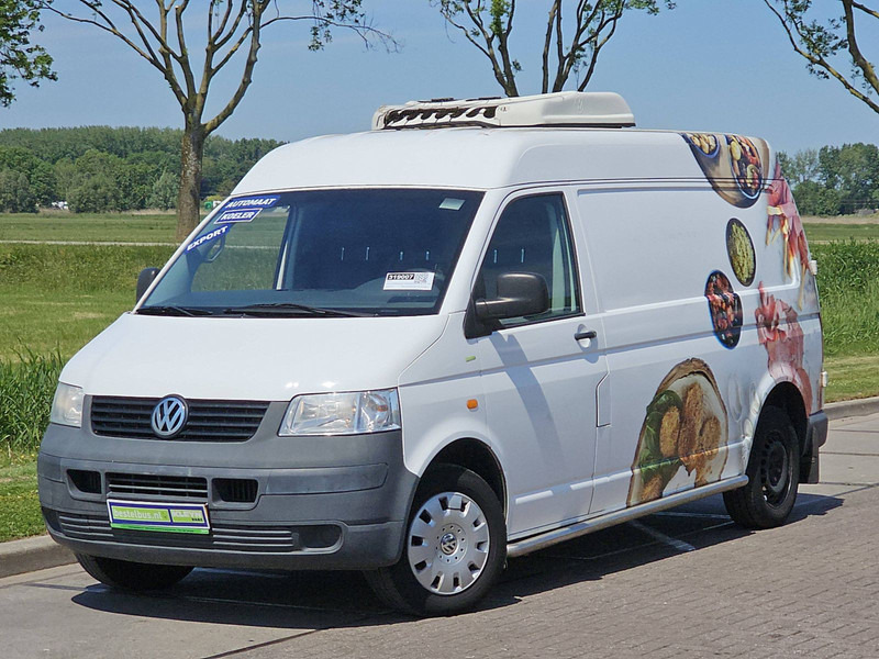 Volkswagen Transporter 2.5 TDI L2 Automaat FRIGO - Carrinha frigorífica: foto 2 Volkswagen Transporter 2.5 TDI L2 Automaat FRIGO - Carrinha frigorífica: foto 2