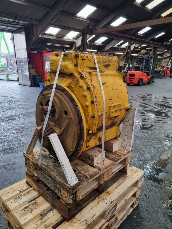 Caterpillar 3P1689 D8K Gearbox Gearbox (Plant) - Caixa de velocidade: foto 1 Caterpillar 3P1689 D8K Gearbox Gearbox (Plant) - Caixa de velocidade: foto 1