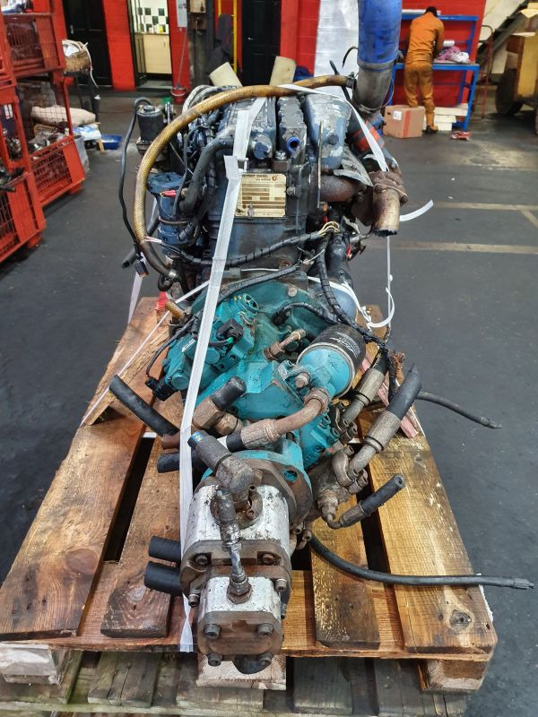 Detroit Diesel 64B/4 - Motor por Máquina de construção: foto 3 Detroit Diesel 64B/4 - Motor por Máquina de construção: foto 3