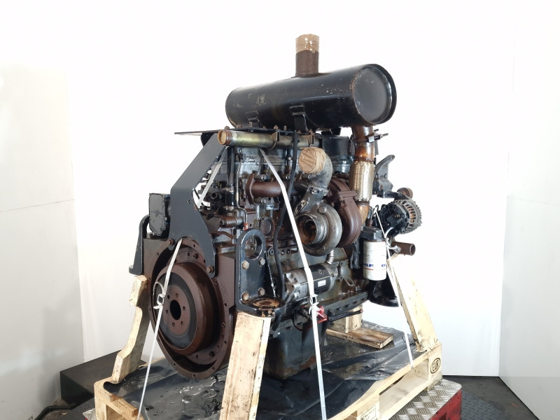 Iveco FPT 667TA F4HE0684J*D Engine (Plant) - Motor por Máquina de construção: foto 1 Iveco FPT 667TA F4HE0684J*D Engine (Plant) - Motor por Máquina de construção: foto 1